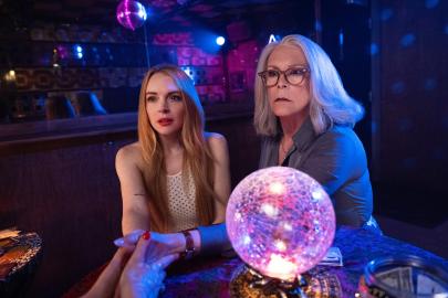 Lindsay Lohan and Jamie Lee Curtis Reunite in ‘Freakier Friday’ Trailer