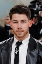 Nick Jonas Details Embarrassing Return to Broadway: I Felt a 'Cool Breeze'