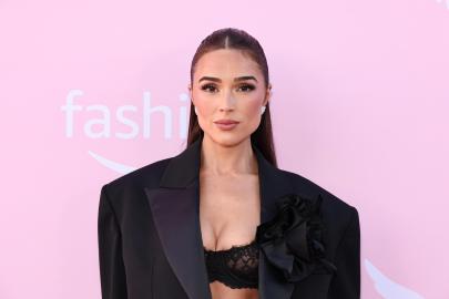 Olivia Culpo Shares New Bump Pic 1 Week After Announcing Pregnancy