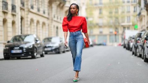17 Spring Tops That Fit Larger Busts Without Gaping 