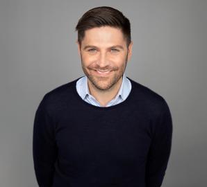Us Weekly's Editor-in-Chief Introduces 'The Missing Issue'