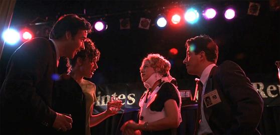 Jenna Elfman Recalls Minnie Driver's Support After Forgetting Her Lines