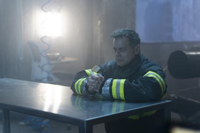 ‘9-1-1’ Burning Questions From Fans After Bobby Nash’s Shocking Death
