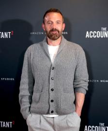 Ben Affleck Reveals His 2 Older Kids Work ‘Classic Teenager’ Jobs