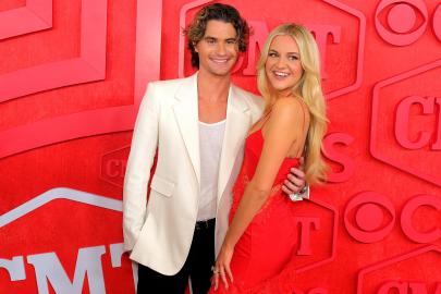 Why ‘The Voice’ Has Kelsea Ballerini Wanting to Make Out With Chase Stokes