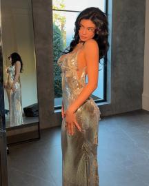 Kylie Jenner Was Worried About Having Her ‘Tits Out’ at Golden Globes
