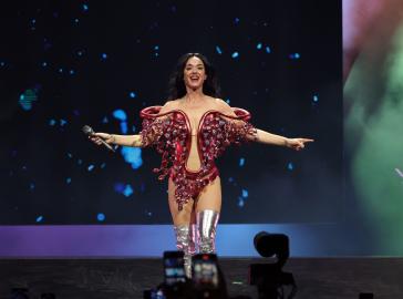 Katy Perry Claps Back at Online Hate, Being Treated Like a 'Human Pinata'