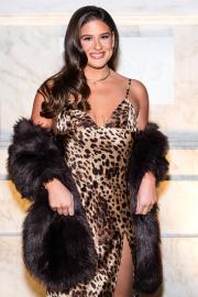 Remi Bader Cleans Out Her Closet After Surgery: ‘Denial About My Size’