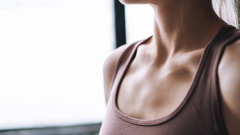 These $25 Smoothing Chest Pads Prevent Wrinkles