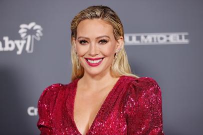Hilary Duff’s Sold-Out $3,650 Bag Is a Travel Must-Have—Get the Look for 99% Less on Amazon