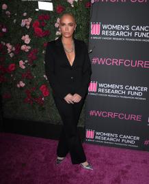 Teddi Mellencamp Details ‘Day to Day Decision’ to Wear a Wig