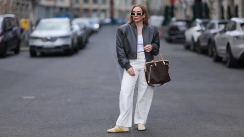 These Slimming White Jeans Are Straight From the French Girl Playbook 