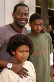 Brian McKnight's Estranged Son Dead at 32 After Cancer Battle