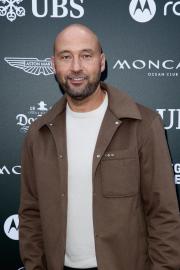 Derek Jeter Graduates From College 33 Years After He Started