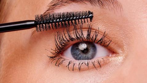 This $5 Lash-Extending Mascara Is a ‘Hidden Gem’