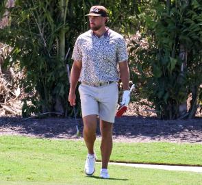 Travis Kelce Shows Off Legs on Golf Course Days Before Chiefs Minicamp