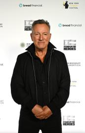 Bruce Springsteen Says Jeremy Allen White Was 'Tolerant' on Biopic Set