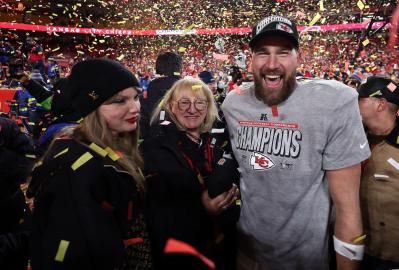 The Kelce Family Predicts Donna Kelce's 'The Traitors' Success