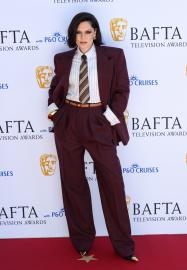 Jessie J Diagnosed With ‘Early Breast Cancer’: ‘Your Girl Needs a Hug’