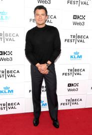 Orlando Bloom Shares Cryptic Message About '1st Step' After Katy Perry Split