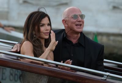 Inside Jeff Bezos and Lauren Sánchez’s Pajama Wedding Party