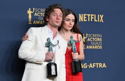 The Bear's Jeremy Allen White and Molly Gordon's Relationship Timeline: From Costars to Romance