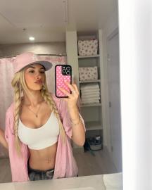 Sami Sheen Told Breast Implant Illness Is 'Not a Real Thing’ Despite Symptoms