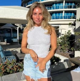 Why Are OnlyFans Creators Speaking Out Against Bonnie Blue?