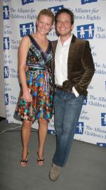 Scott Wolf’s Restraining Order Against Ex Kelley Dropped Amid Divorce