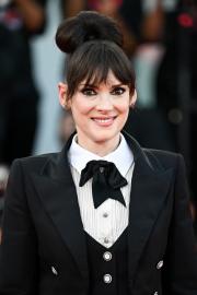 Winona Ryder Reacts to Directors Urging Her to Get Botox: ‘Enormous Pressure’