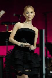 Ariana Grande Working on ‘Oh, the Places You’ll Go!’ Film, Fans React