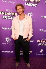 Chad Michael Murray Makes Rare Red Carpet Appearance With Wife and Kids: Pics