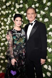 Who Is Phoebe Cates' Husband Kevin Kline? Inside Their Lasting Marriage