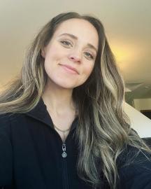Jinger Duggar Says Returning to Family's 'Big House' Feels 'Strange'