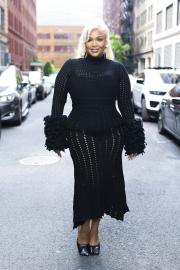 Lizzo Shares ‘Truth’ About Weight Loss Alongside Before and After Photos