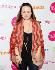 What Is Jenna Von Oy Doing After Playing Blossom's Six, Leaving Hollywood?