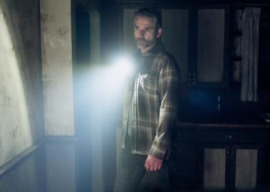 Netflix's No. 1 Show Right Now Is This Wild Mystery Series I Can't Stop Watching