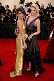 Dianna Agron Reacts to 'Glee' Fans Shipping Quinn and Rachel Together
