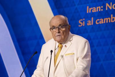 Rudy Giuliani Suffers Fractured Vertebrae in ‘Serious’ Car Accident