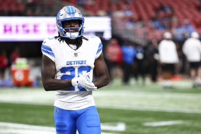 Detroit Lions' Morice Norris Hospitalized Overnight After Nasty Injury