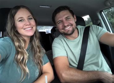 Jana Duggar's Pregnancy Makeover: Drastic Haircut, Fall-Worthy Highlights