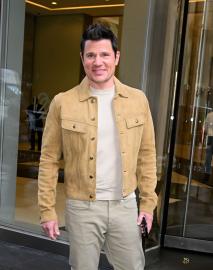 Nick Lachey Details 'Weird Scenario' of Buying Home From Naomi Osaka