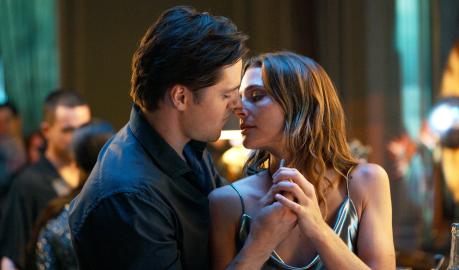 Netflix's Popular New Erotic Thriller Is Just What I Needed to Say Goodbye to Summer