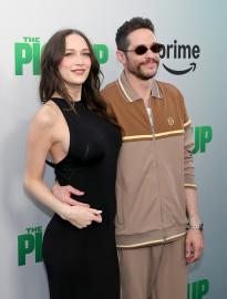Pete Davidson Felt ‘Guilty’ Girlfriend Had to Publicly Reveal Pregnancy