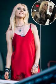 Taylor Momsen Poses Nude in Nothing But Black Body Paint for Music Video