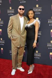 Kayla Nicole Dodges Travis Kelce, Taylor Swift Engagement Question