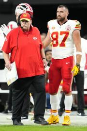 Travis Kelce and Andy Reid Have Heated Exchange on 'Sunday Night Football'