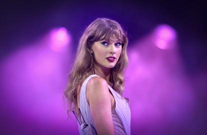 Taylor Swift Steals the Show at Travis Kelce's NFL Game Despite Skipping It
