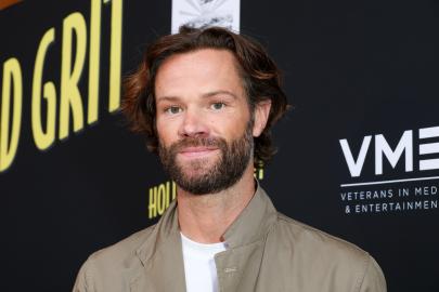 Jared Padalecki and Alexis Bledel Were Asleep During 'Gilmore Girls' Scene