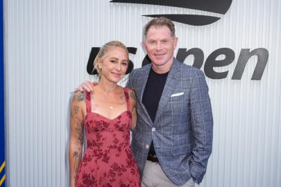 Bobby Flay Packs on PDA With Girlfriend Brooke Williamson at US Open